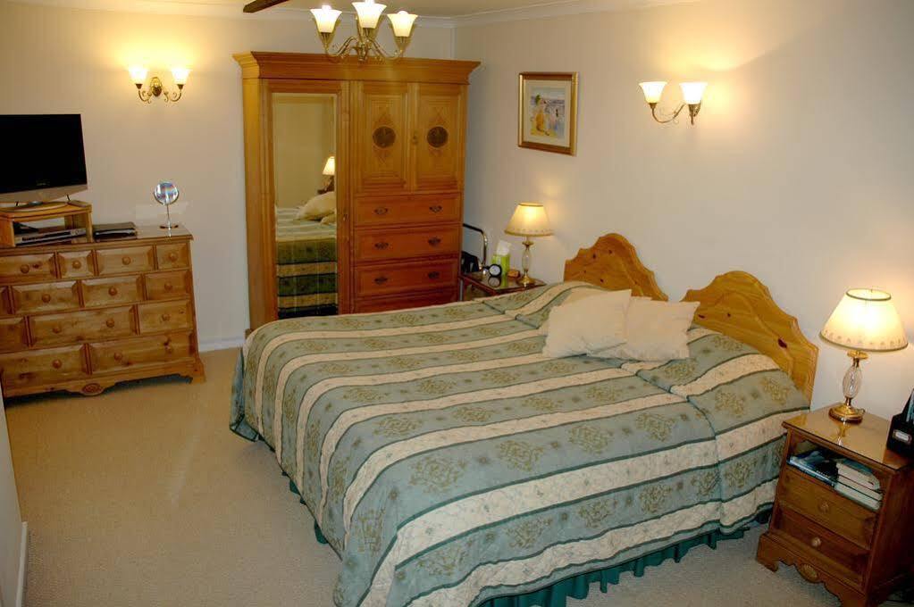 Coach House Cottage Bornemouth Extérieur photo